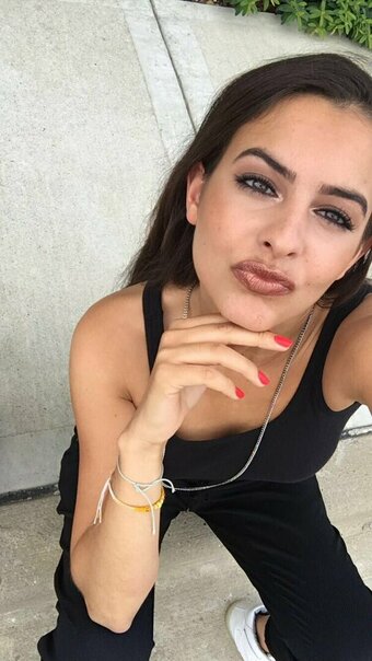 Cimorelli Nude Leaks Photo 4