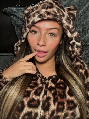 Cindyrellaa / Luna_michie / cindyrellaa___ Nude Leaks OnlyFans Photo 2