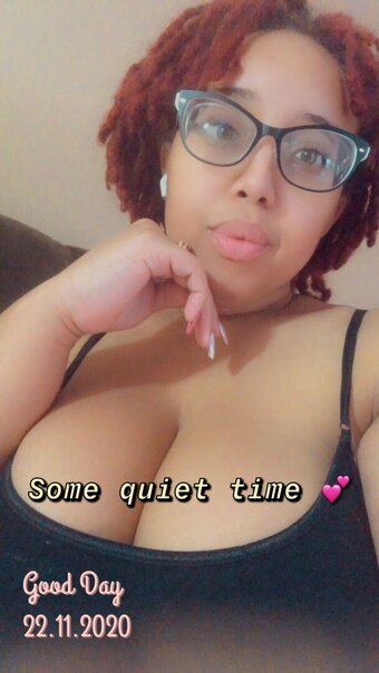 Cinnaplay / Thalovelyone Nude Leaks OnlyFans Photo 10