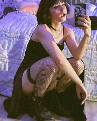 Ciprilared / Pricila.rc / ciphrd Nude Leaks Photo 2