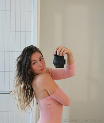 cjsloan Nude Leaks Photo 4