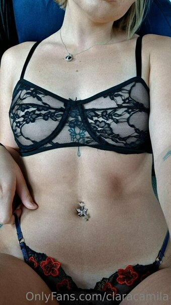 claracamila Nude Leaks Photo 16