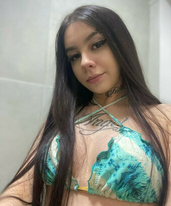 Clarapixys / clara00ellis Nude Leaks OnlyFans Photo 7