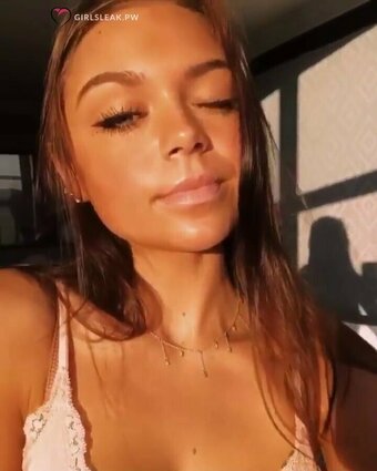 Clare Temerowski / claretemerowski Nude Leaks Photo 20