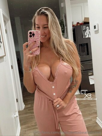 classytxbabefree Nude Leaks Photo 2