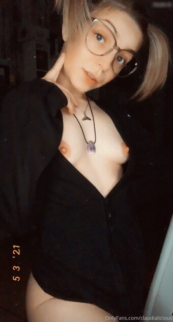 claudialicious / _claudialicious_ Nude Leaks OnlyFans Photo 11