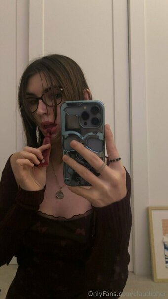 claudipher Nude Leaks Photo 15