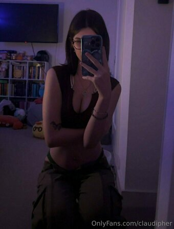 claudipher Nude Leaks Photo 21