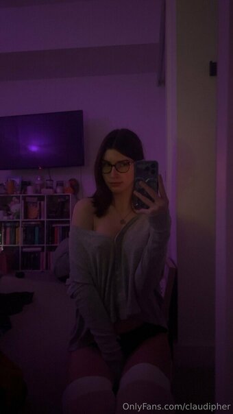 claudipher Nude Leaks Photo 28