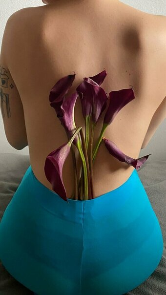 clavel Nude Leaks Photo 2