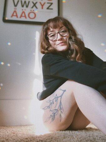 clemfizzfree Nude Leaks Photo 10