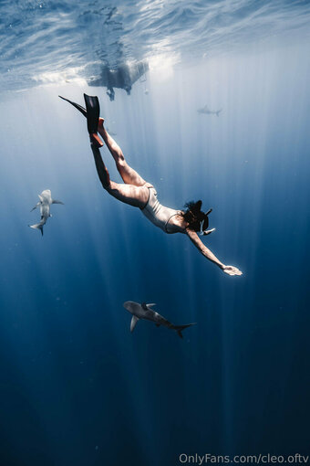 cleo.oftv Nude Leaks Photo 2