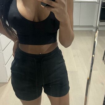 Cleo / cleoisabell / stereotypical_cleo Nude Leaks OnlyFans Photo 26