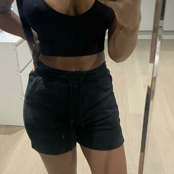 Cleo / cleoisabell / stereotypical_cleo Nude Leaks OnlyFans Photo 27