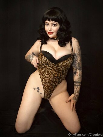 Cleodora / cleodoraa Nude Leaks OnlyFans Photo 21