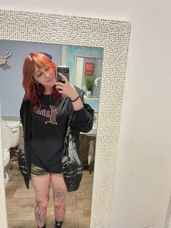 clitoralsuction Nude Leaks Photo 8