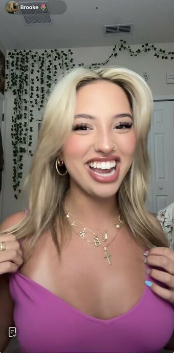 Cloud ASMR / cloudasmr13 Nude Leaks Photo 4