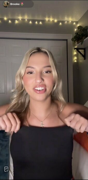 Cloud ASMR / cloudasmr13 Nude Leaks Photo 13