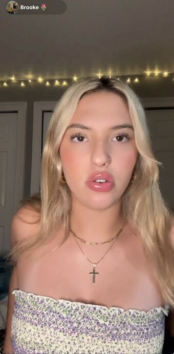 Cloud ASMR / cloudasmr13 Nude Leaks Photo 28