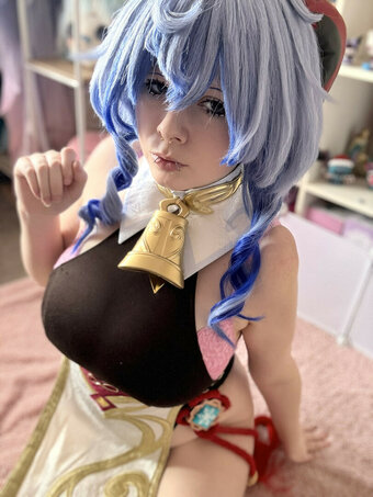 cloudiiashh_ / cloudiiash / cloudiiashh Nude Leaks Photo 12