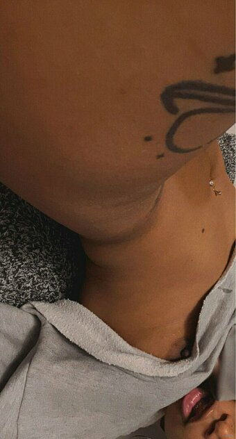 cloudyvi_ Nude Leaks Photo 11