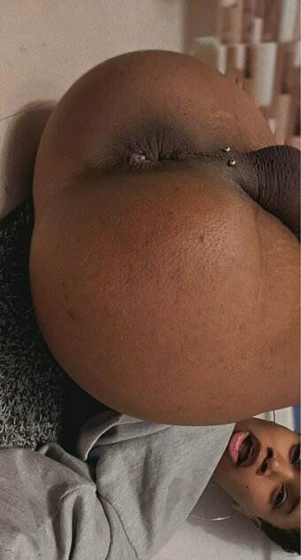 cloudyvi_ Nude Leaks Photo 27