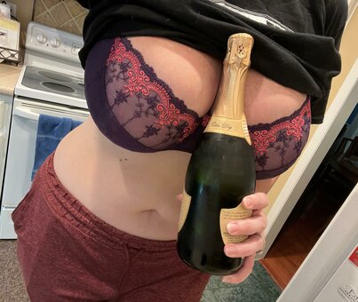 clthookup / charlottecurves / lets_talk_hook_up Nude Leaks OnlyFans Photo 18