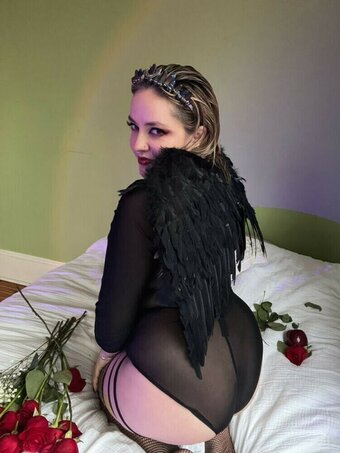 CluelessonVHS / clueless.s Nude Leaks Photo 16