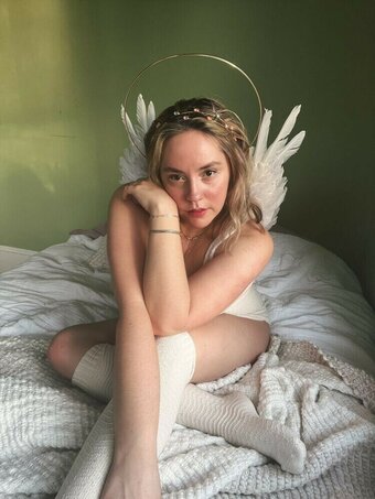 CluelessonVHS / clueless.s Nude Leaks Photo 21