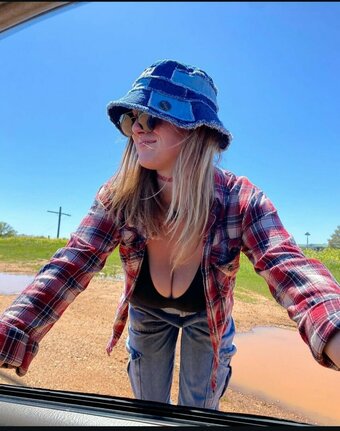 Clumsylink / a_crlystorms Nude Leaks OnlyFans Photo 9