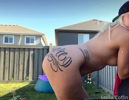 cockswanted Nude Leaks Photo 11