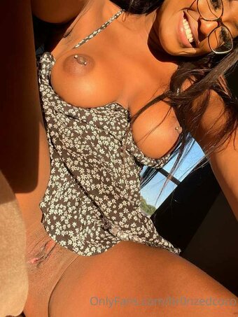 Coco Bee / bbycocobee / br0nzedcoco Nude Leaks OnlyFans Photo 9