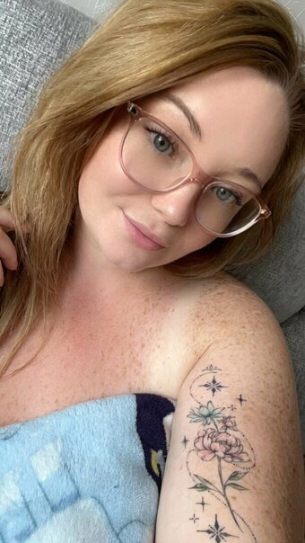 coco-lls / chloz.ee Nude Leaks OnlyFans Photo 1