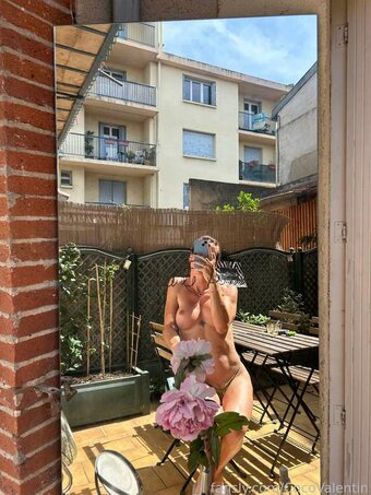 Coco Valentin / CocoValentin / https: / itscocovalentin Nude Leaks OnlyFans Photo 8
