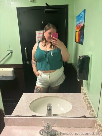 coconutbasil Nude Leaks Photo 3