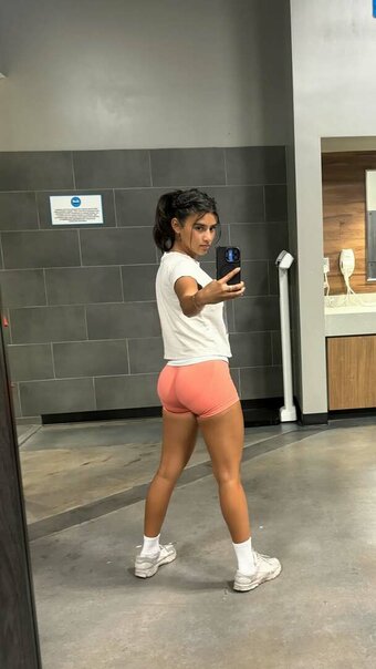 Colombacoded / Colomba Rodriguez / columbacoded Nude Leaks Photo 4