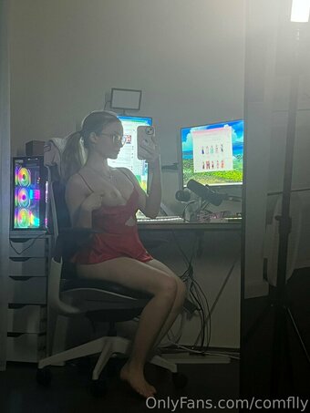 Comflly Nude Leaks OnlyFans Photo 28