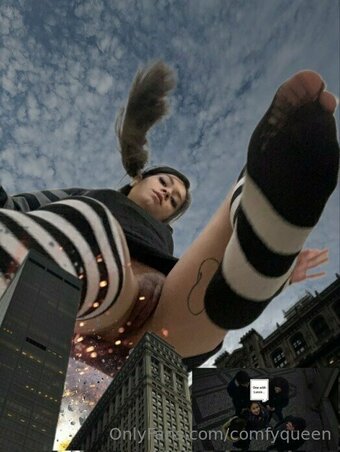 comfyqueen Nude Leaks Photo 12