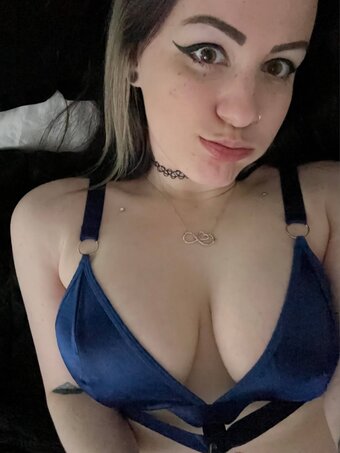 Concealedbones / Margean Nicoleta Ersilia Nude Leaks Photo 52