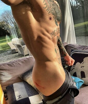 Conor McGregor / thenotoriousmma Nude Leaks Photo 4