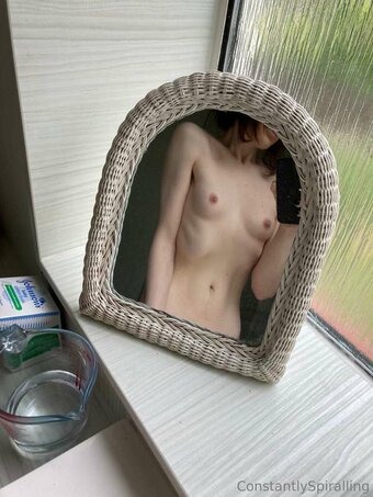 ConstantlySpiralling / marahemlock Nude Leaks OnlyFans Photo 27