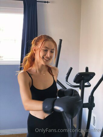 coricarson Nude Leaks Photo 13