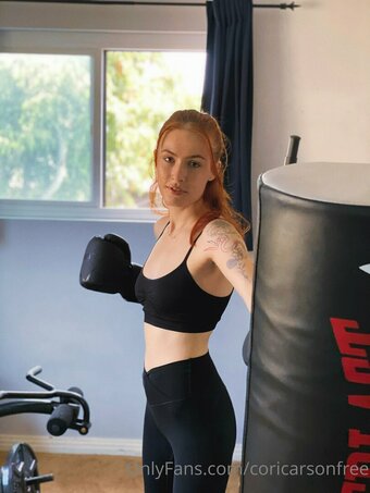 coricarson Nude Leaks Photo 15