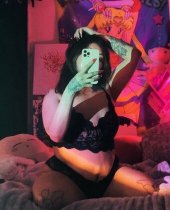 corpseflovver / corpseflowerdesign Nude Leaks Photo 4