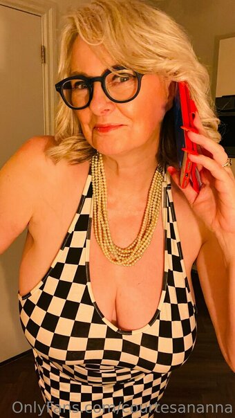 courtesananna Nude Leaks Photo 13