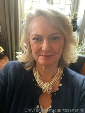 courtesananna Nude Leaks Photo 22