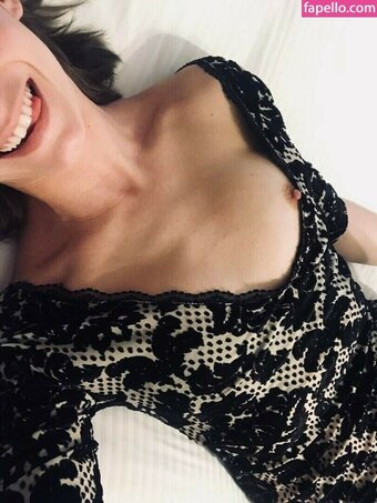 cranewrites / crane_writes Nude Leaks Photo 21