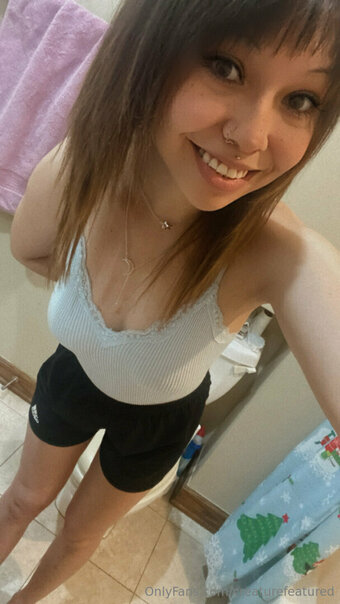 creaturefeatured Nude Leaks Photo 6