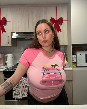 cris / ariesbaddie.x / ariesbaddiex / https: / princesscrisx Nude Leaks OnlyFans Photo 8