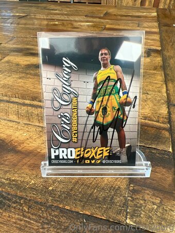 criscyborg Nude Leaks Photo 10